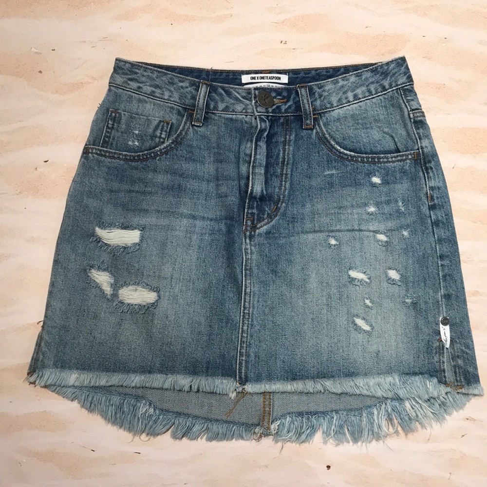 2020 Mini Skirt in Johnnie Blue